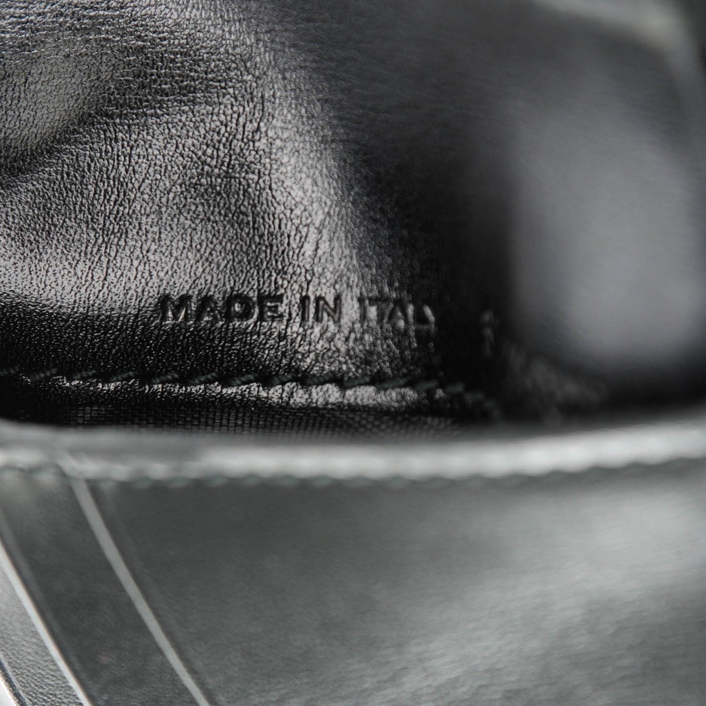 Calfskin East West Wallet Black