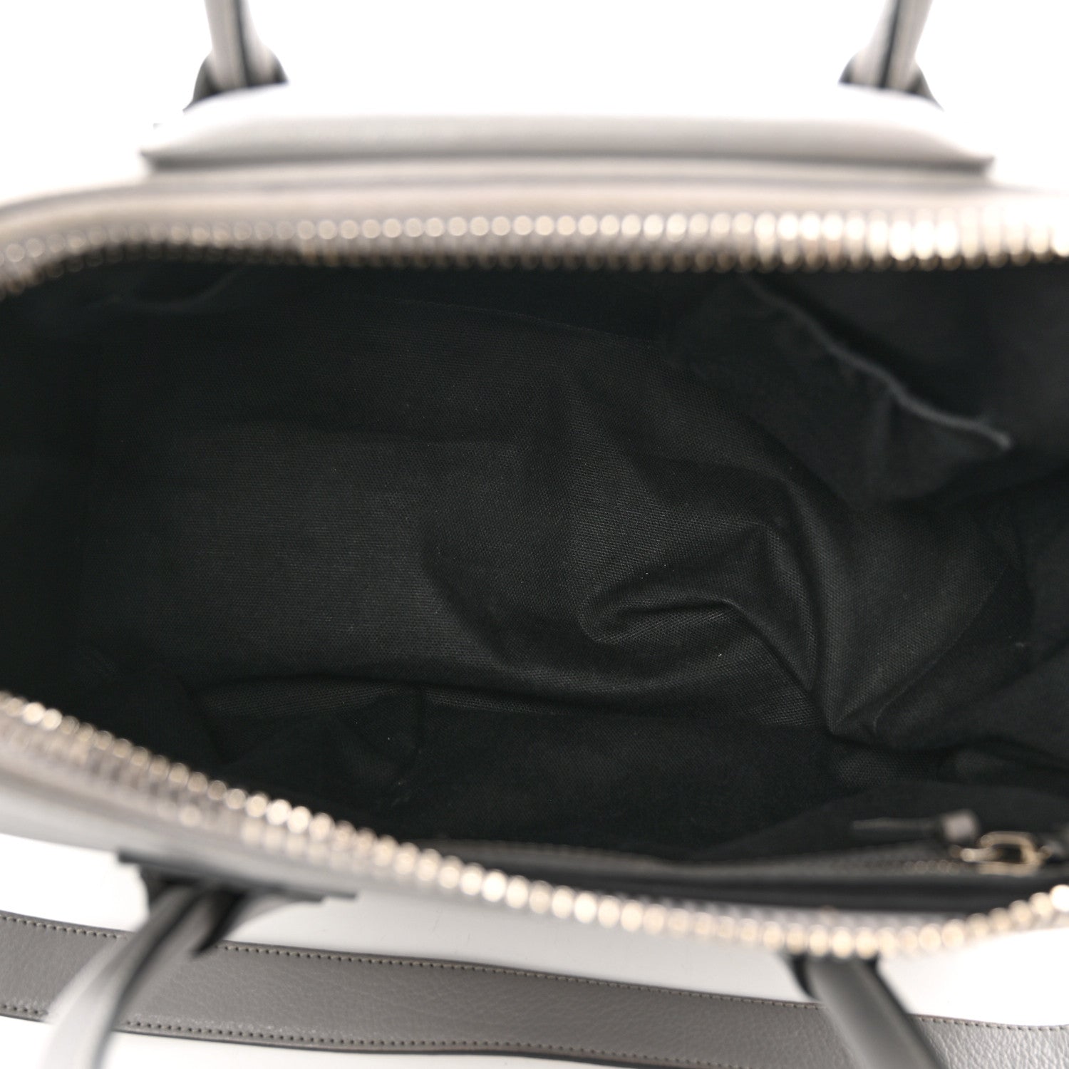 Givenchy Sugar Goatskin Medium Antigona Pearl Grey 5 of 13