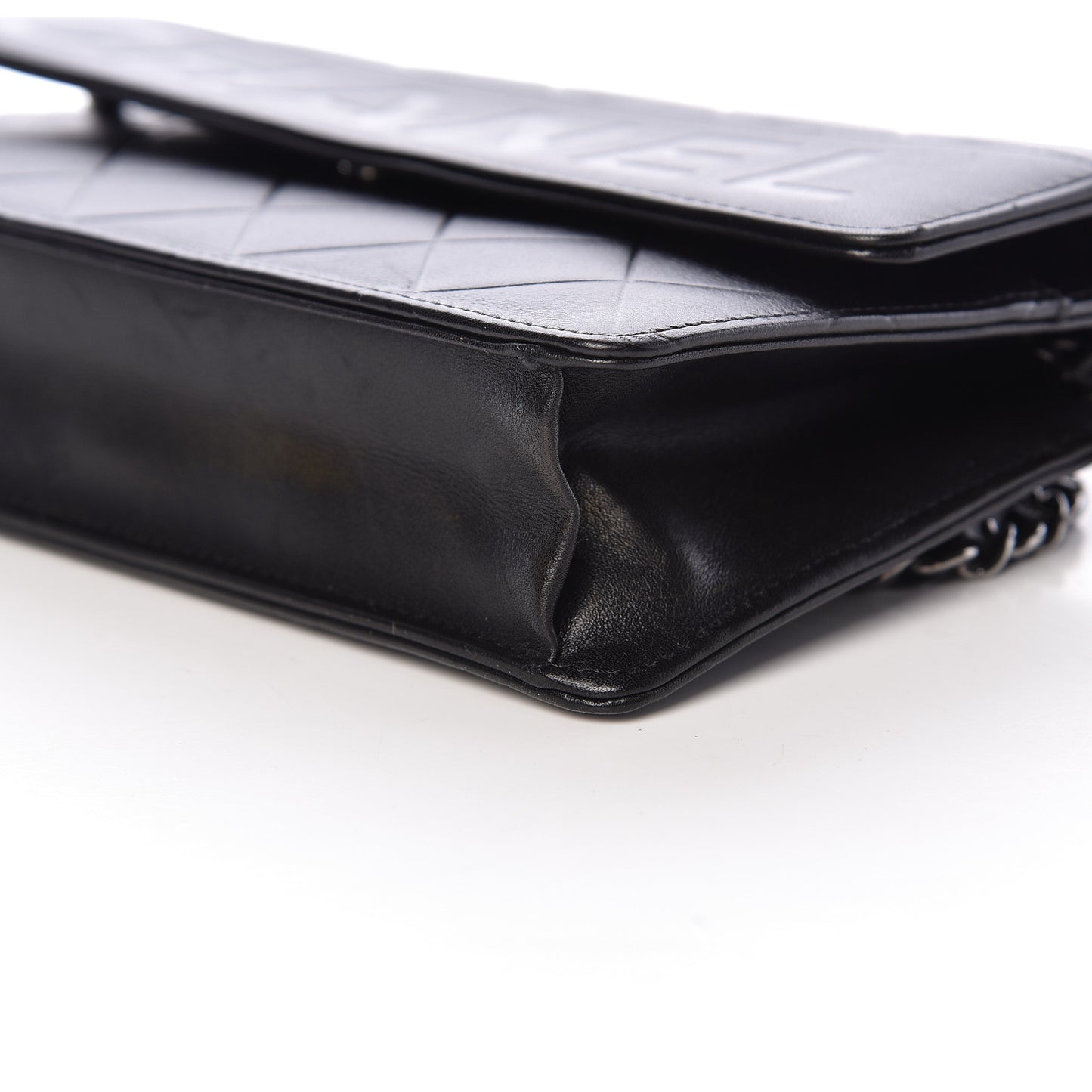 Lambskin Embossed Lax Wallet On Chain WOC Black