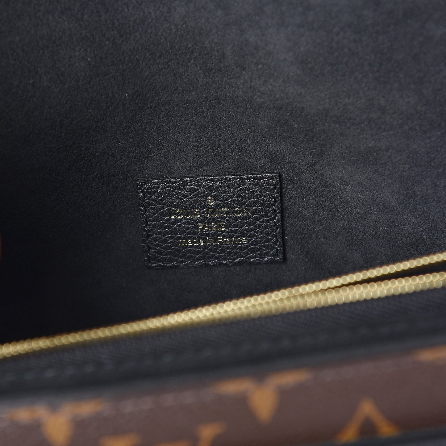 Monogram Victoire Black