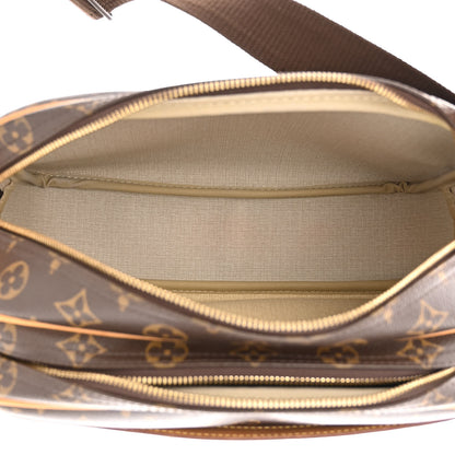 Louis Vuitton Monogram Reporter PM 6 of 12