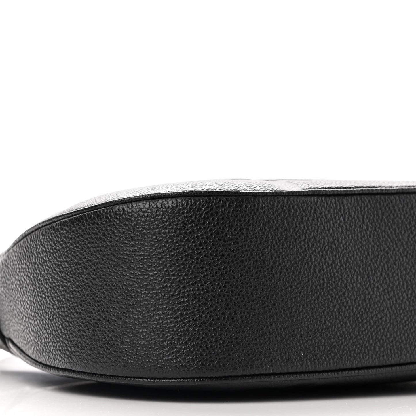 Empreinte Monogram Giant Bagatelle NM Black