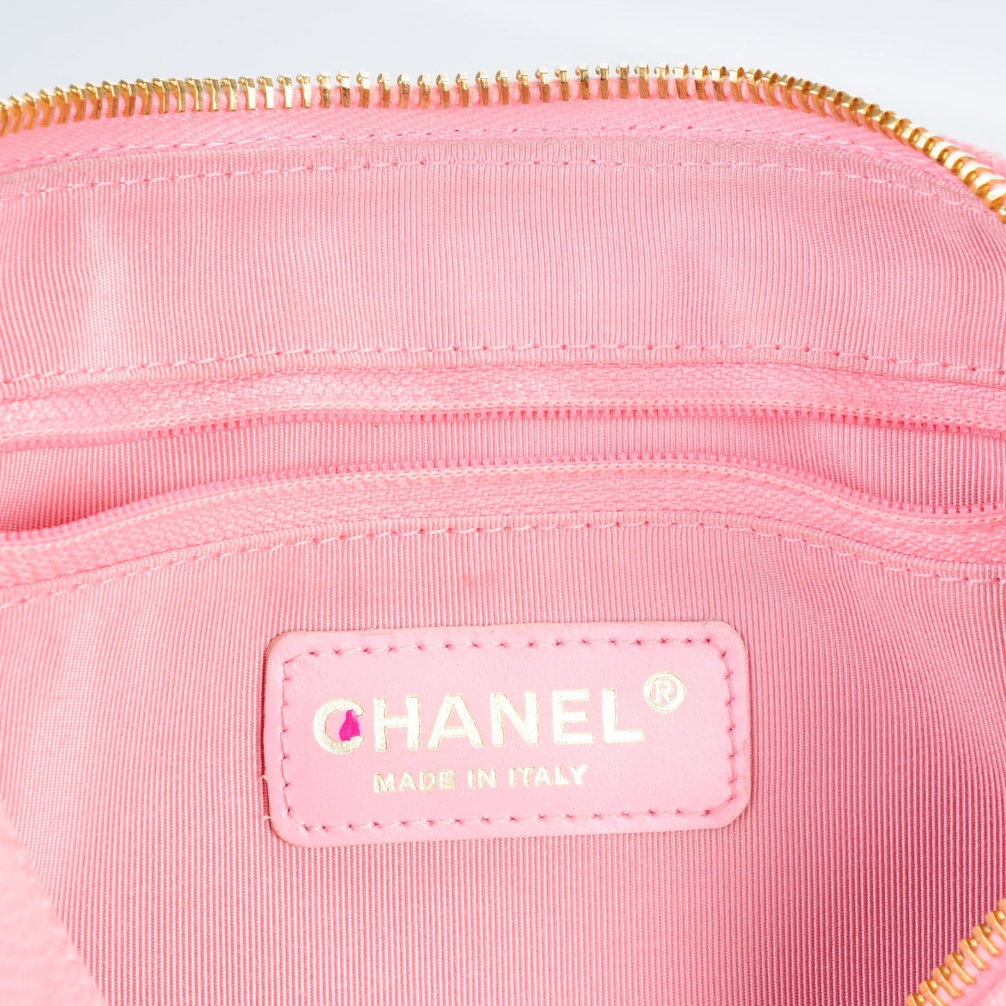 Caviar Quilted Pochette Pink