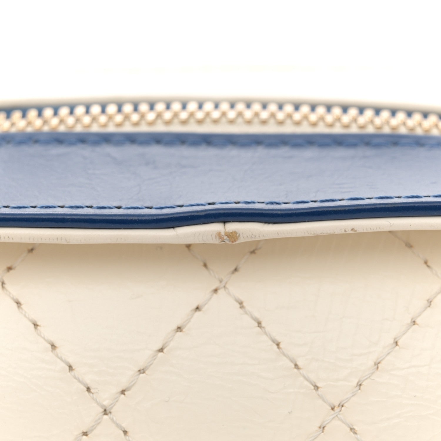Chanel Calfskin Stitched Vanity Case White Blue 11 of 11