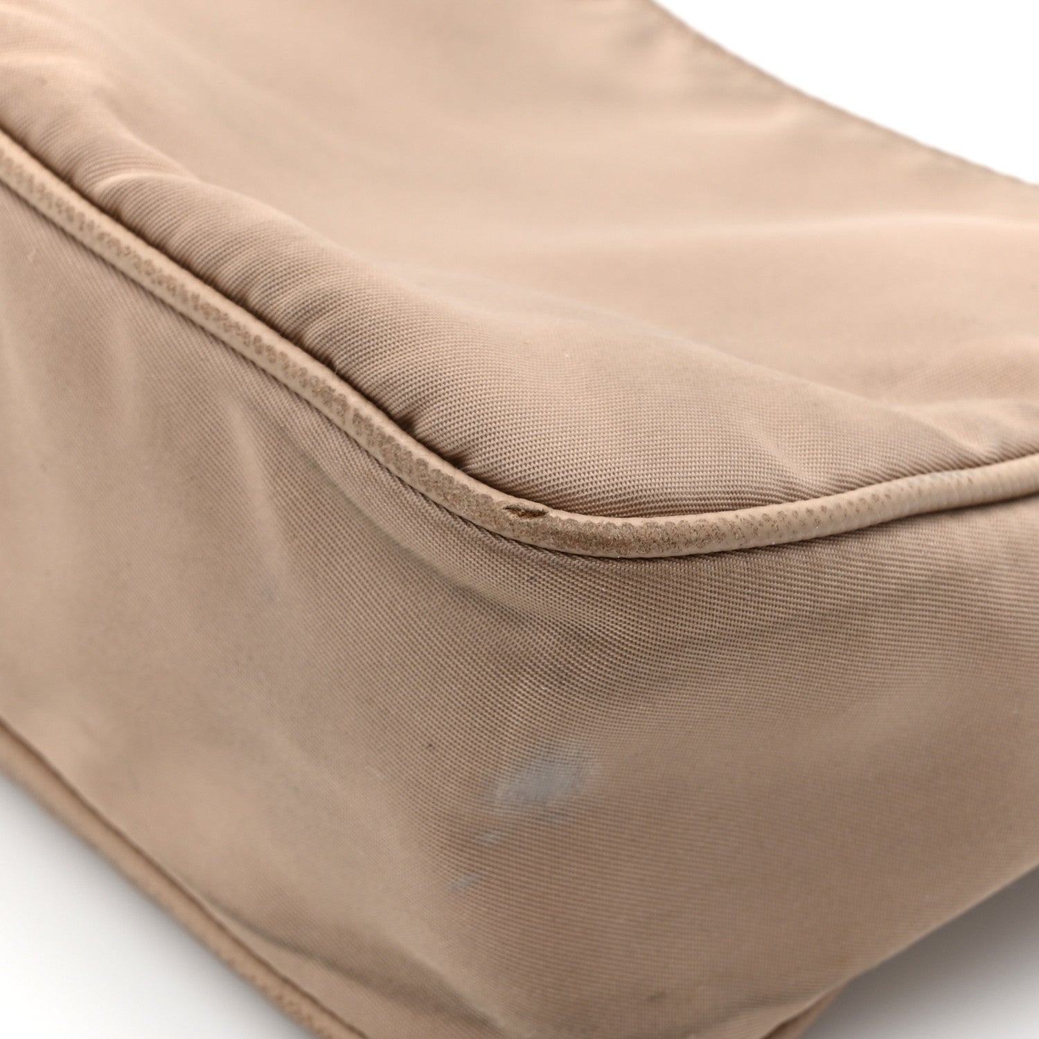 Prada Nylon Re-Edition 2005 Shoulder Bag Cammeo 13 of 17