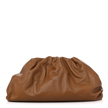 Bottega Veneta Smooth Butter Calf The Pouch Oversized Clutch Cammello 1 of 10