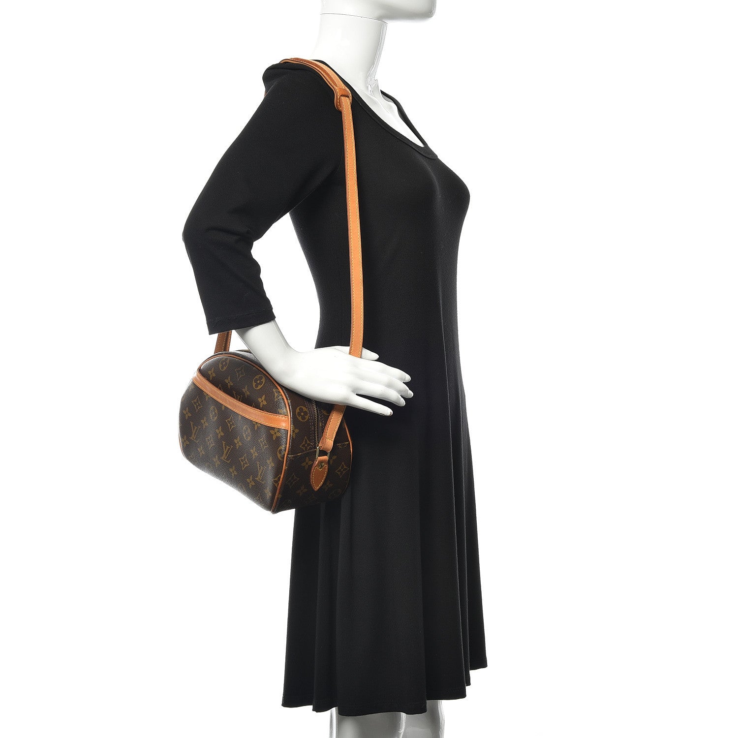 Louis Vuitton Monogram Blois 2 of 11