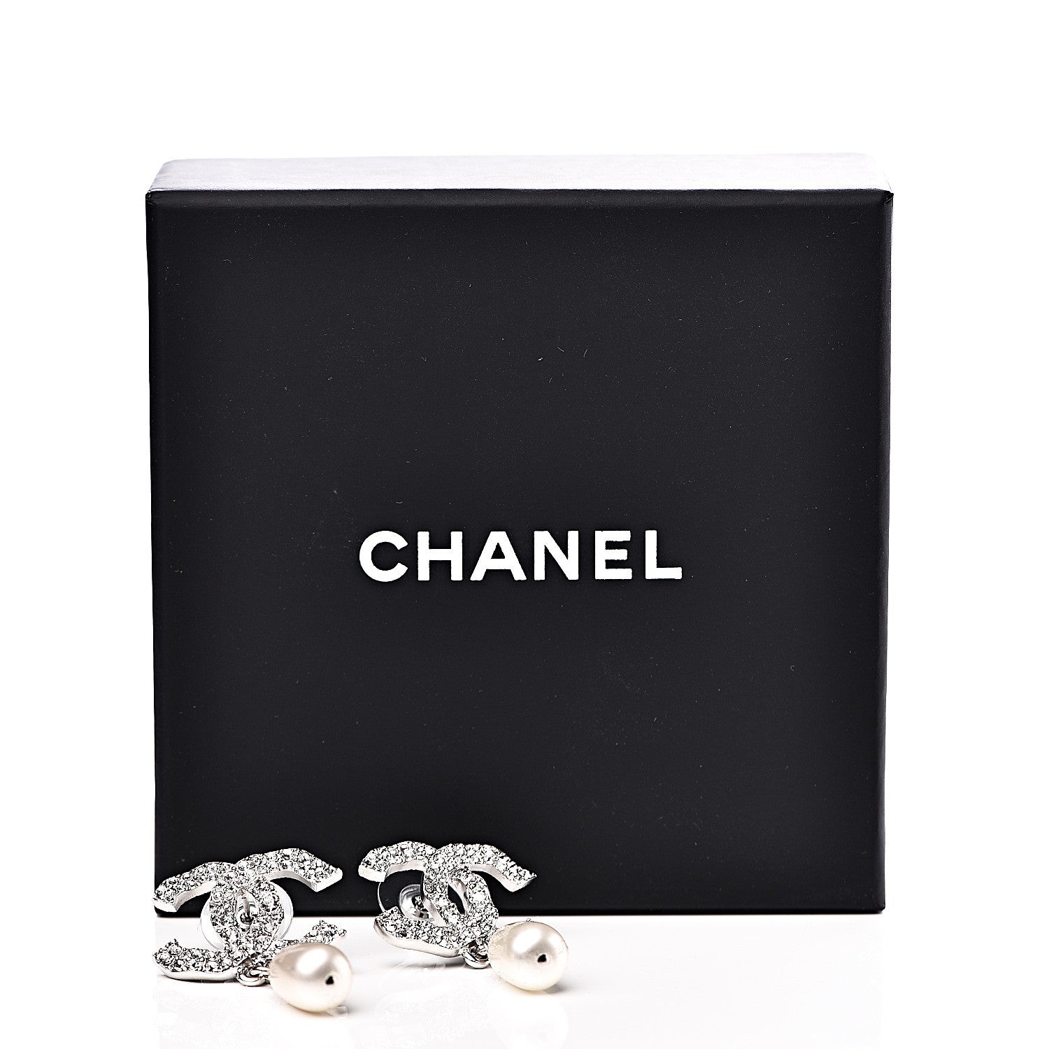 Chanel Crystal Pearl CC Drop Darling Bows Earrings Silver Pearly White 5 of 5