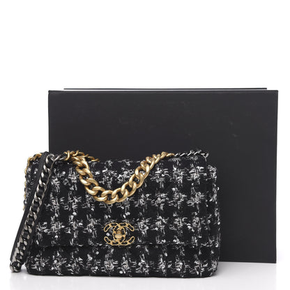 Chanel Tweed Quilted Large 19 Flap Black Ecru White 10 of 10
