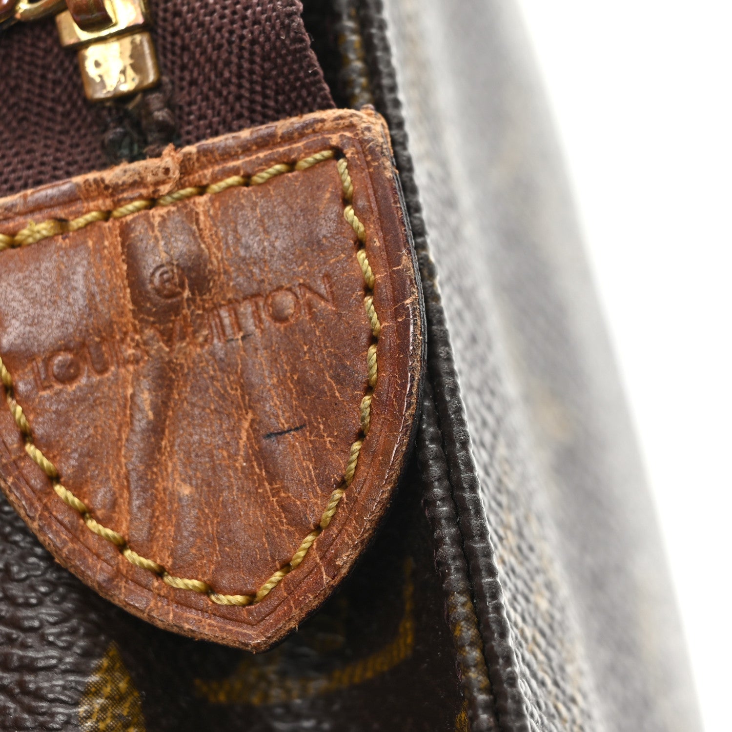 Louis Vuitton Monogram Toiletry Pouch 19 6 of 8