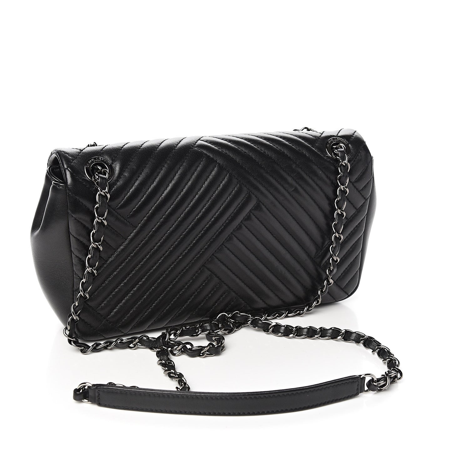 Lambskin Medium CC Crossing Flap Black