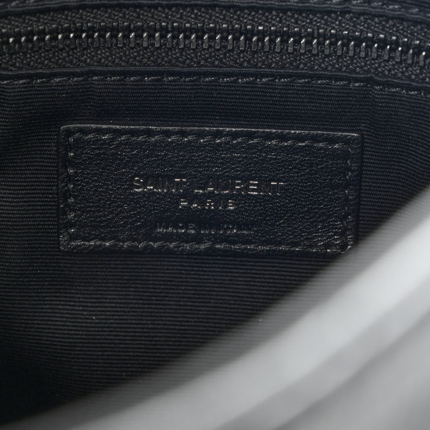 Saint Laurent Crinkled Calfskin Matelasse Monogram Medium Niki Shopper Tote Black 6 of 10