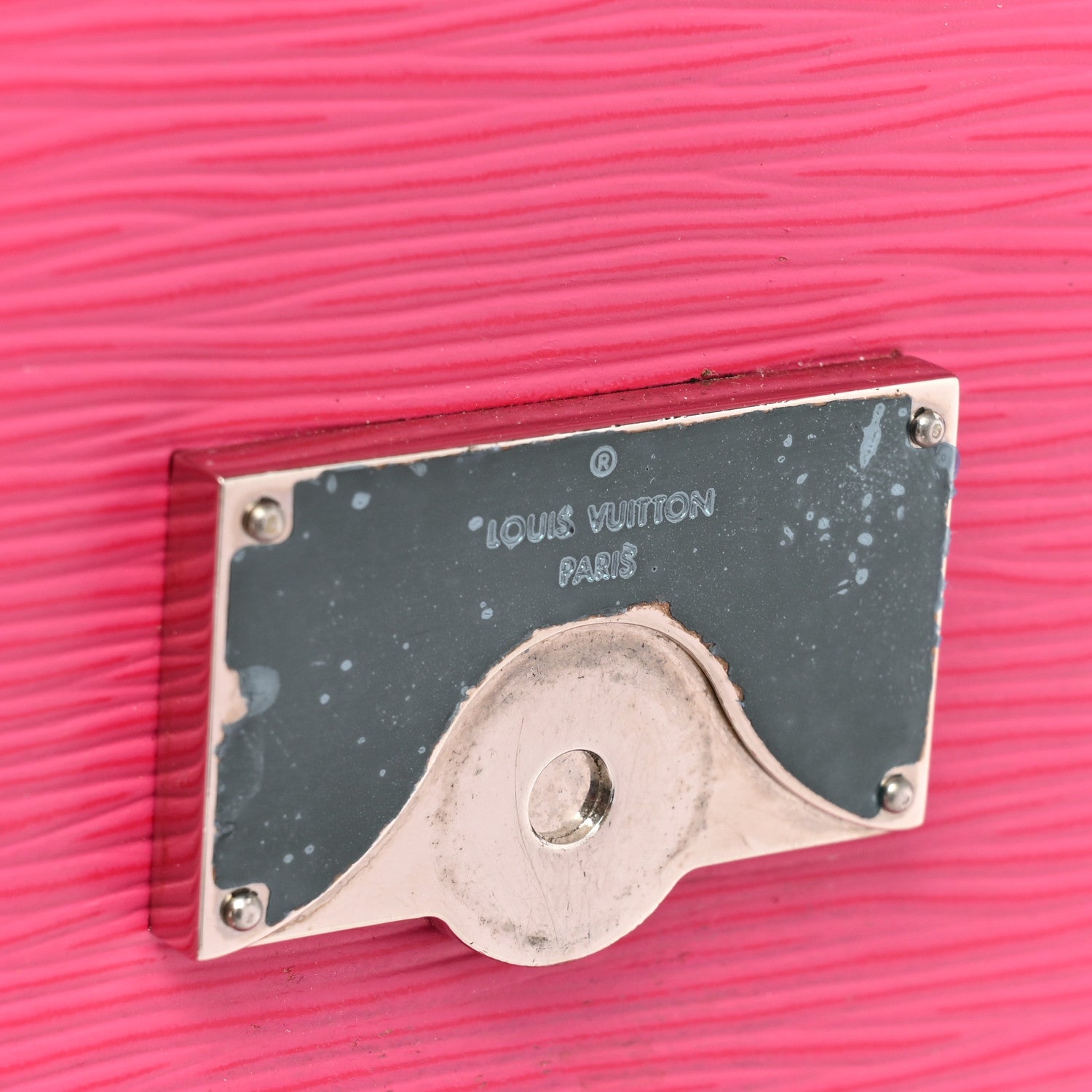 Louis Vuitton Epi Cluny Hot Pink 12 of 20