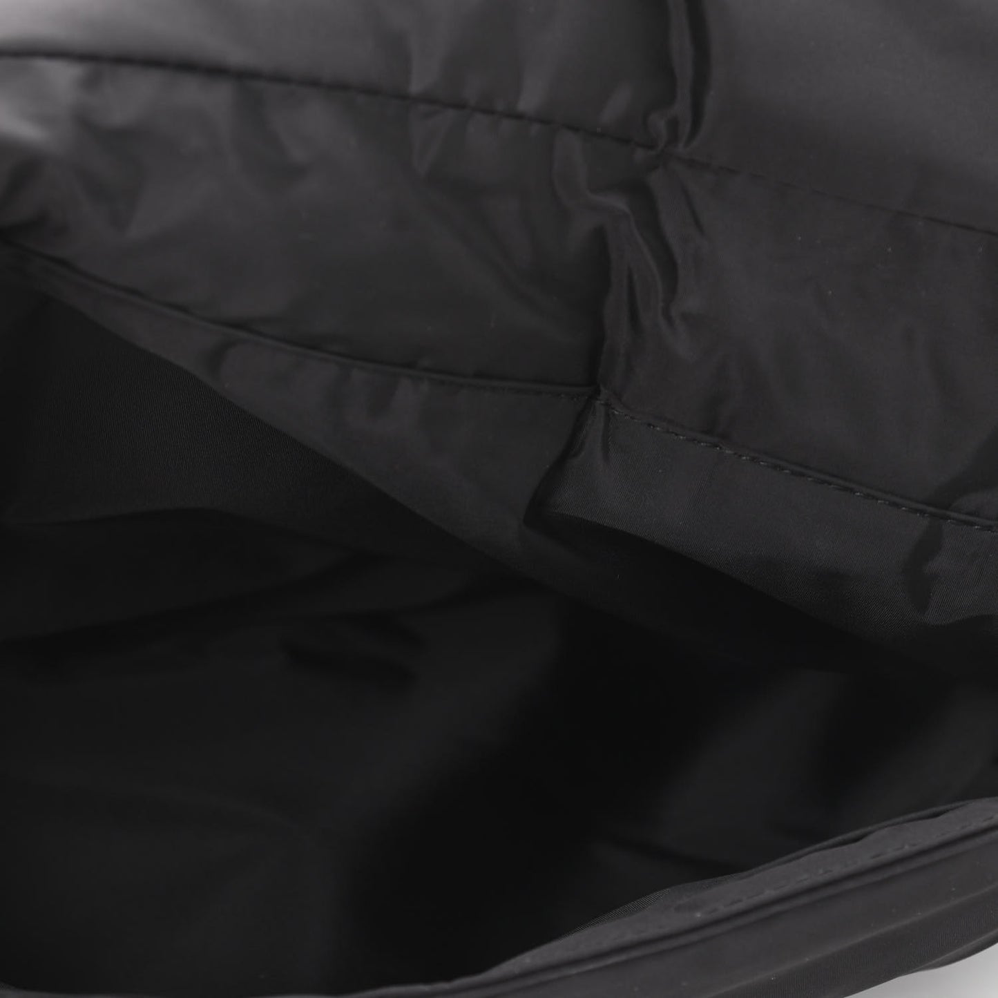 HOMME Nylon Saddle Messenger Bag Black