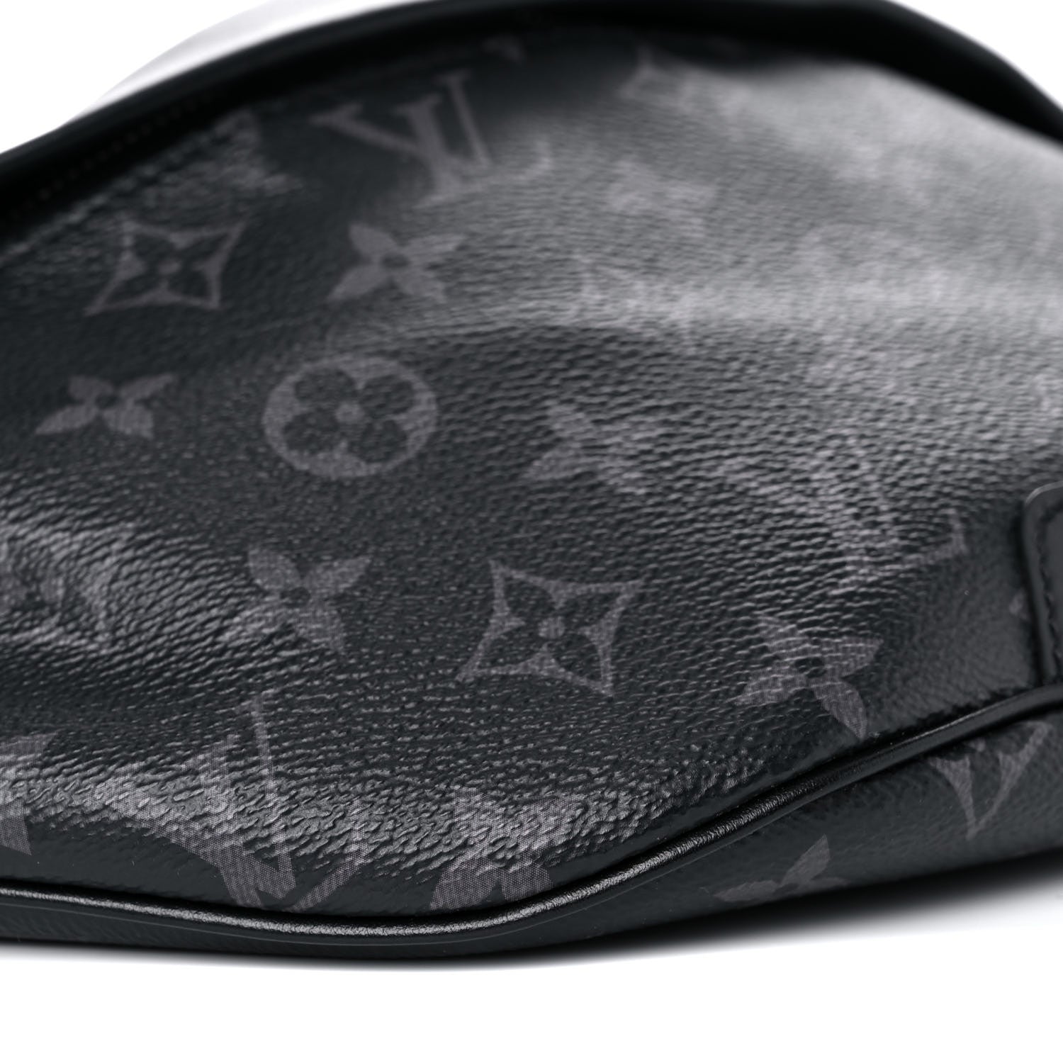 Louis Vuitton Monogram Eclipse Discovery Bumbag PM 7 of 9