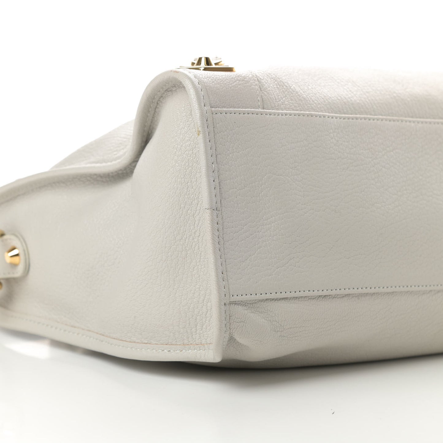 Chevre Gold Metallic Edge Hardware City Gris Nuage