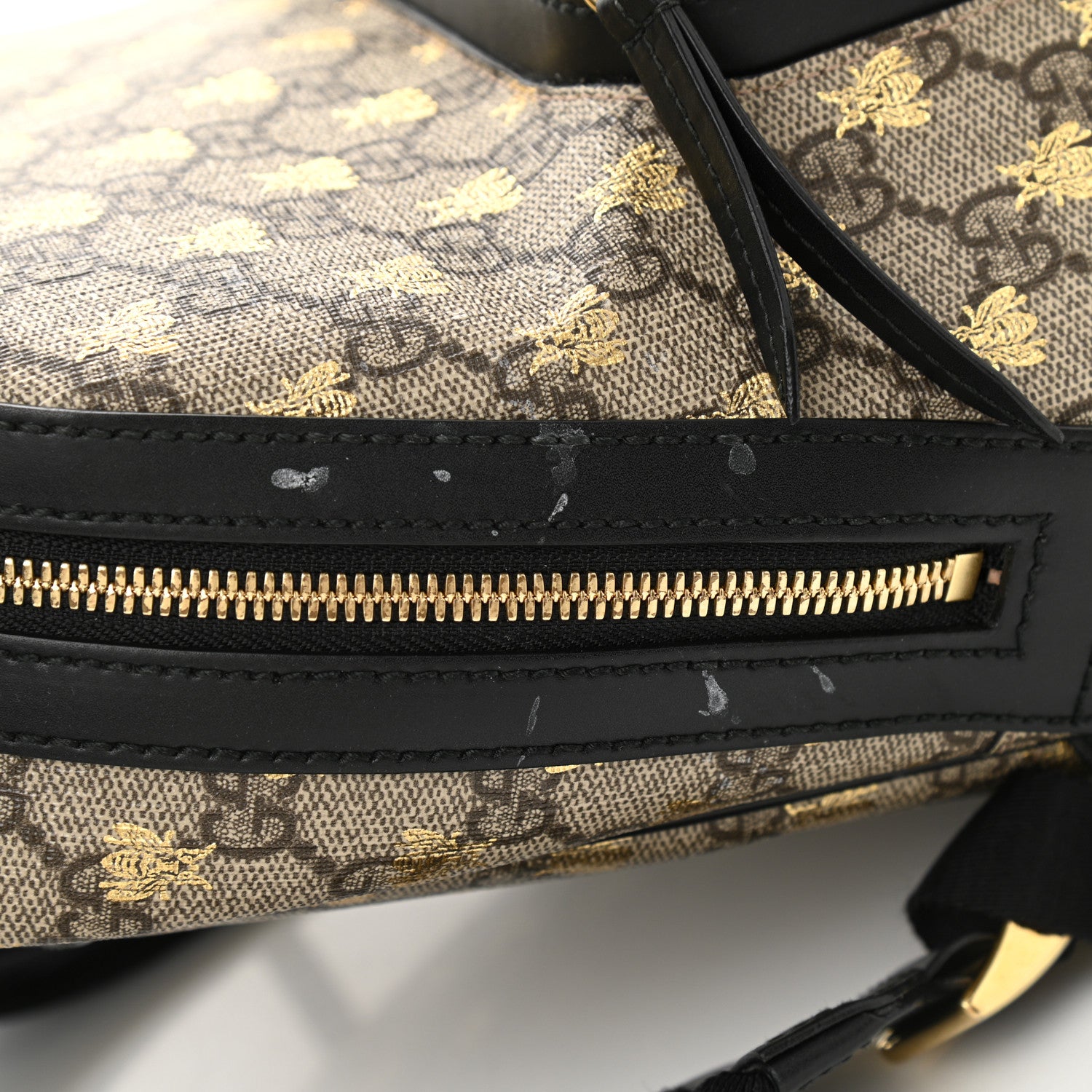 Gucci GG Supreme Monogram Bees Print Small Day Backpack Beige Oro Black 11 of 13