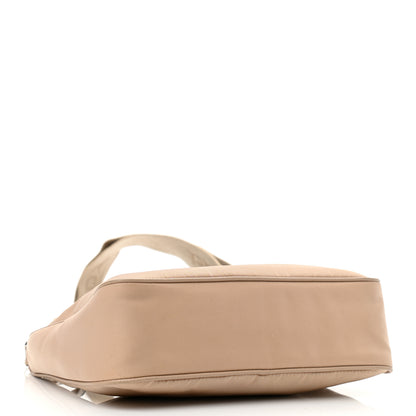 Prada Nylon Re-Edition 2005 Shoulder Bag Cammeo 3 of 11