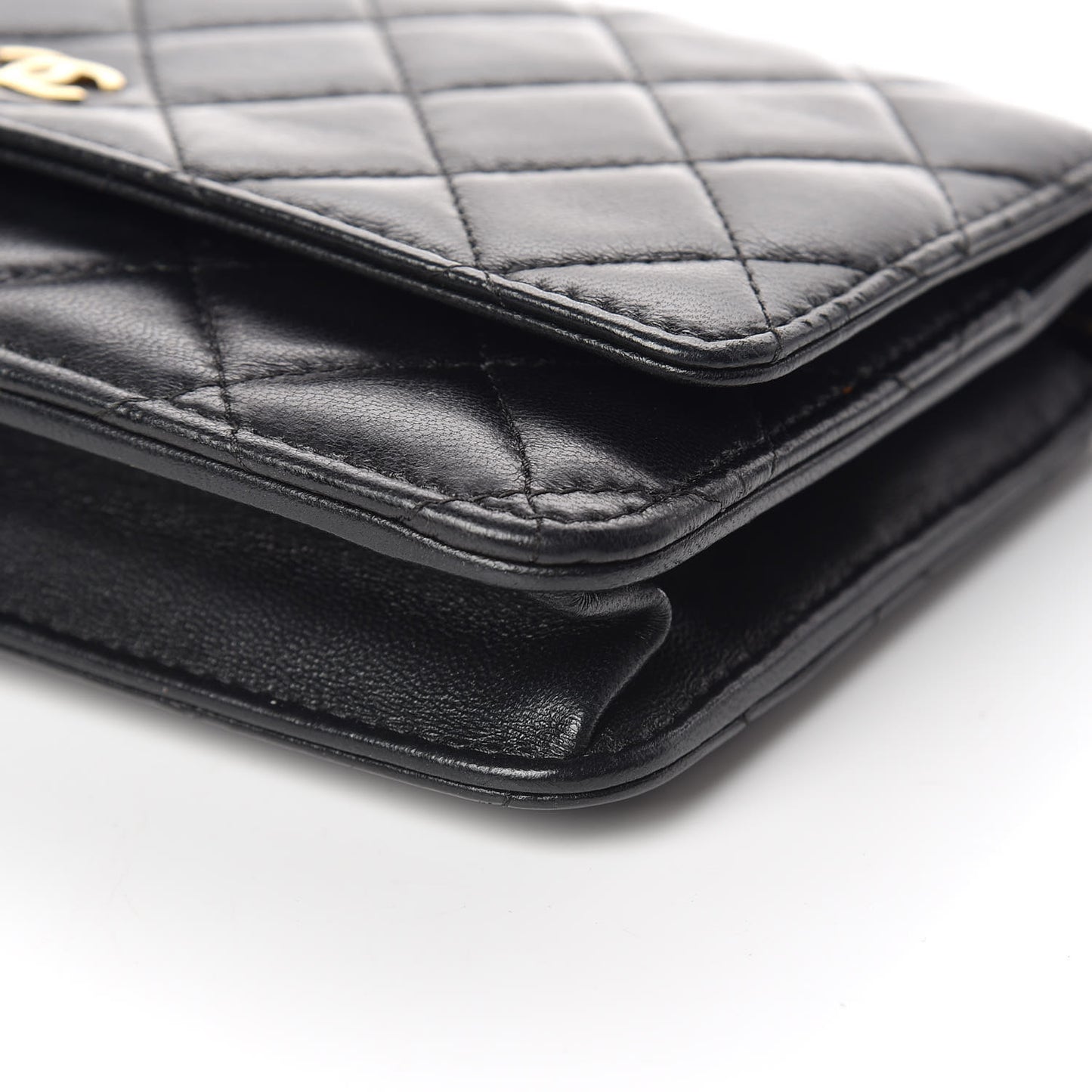 Lambskin Quilted Wallet On Chain WOC Black