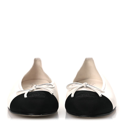 Chanel Lambskin Grosgrain Cap Toe CC Ballerina Flats 38 White Black 3 of 13