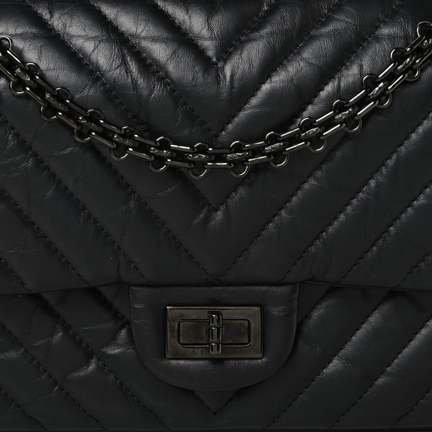 Chanel Aged Calfskin Chevron Quilted 2.55 Reissue 225 Flap So Black 8 of 10