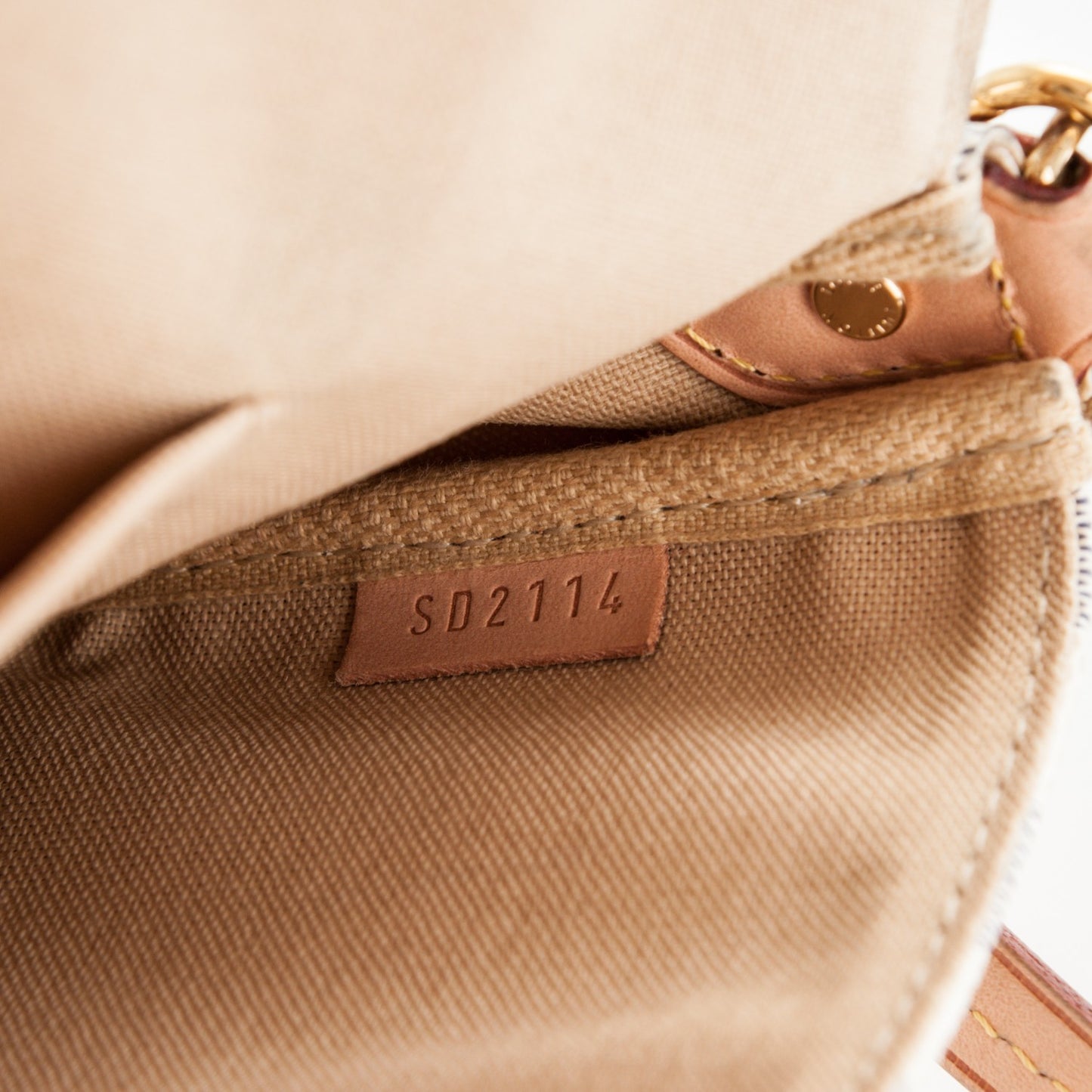 Damier Azur Favorite MM