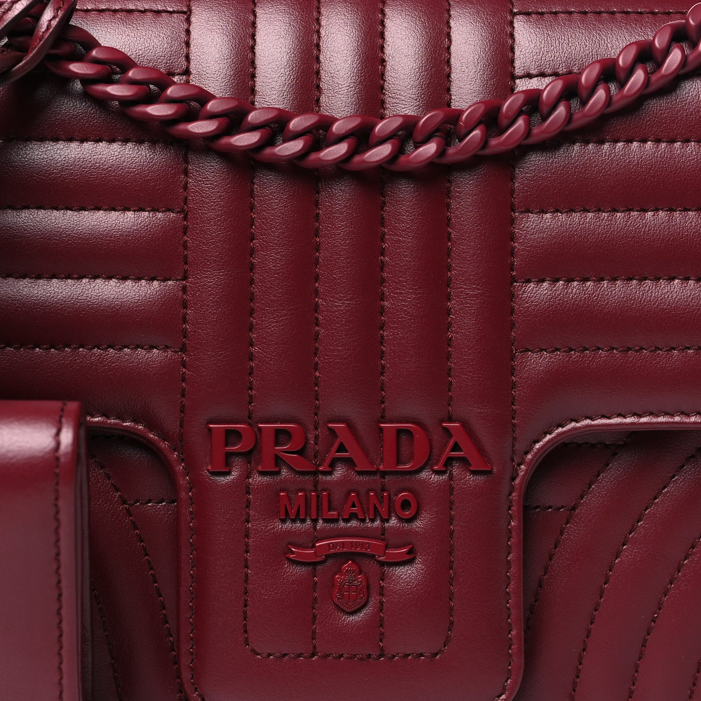 Soft Calfskin Impunture Diagramme Medium Chain Flap Shoulder Bag Cerise