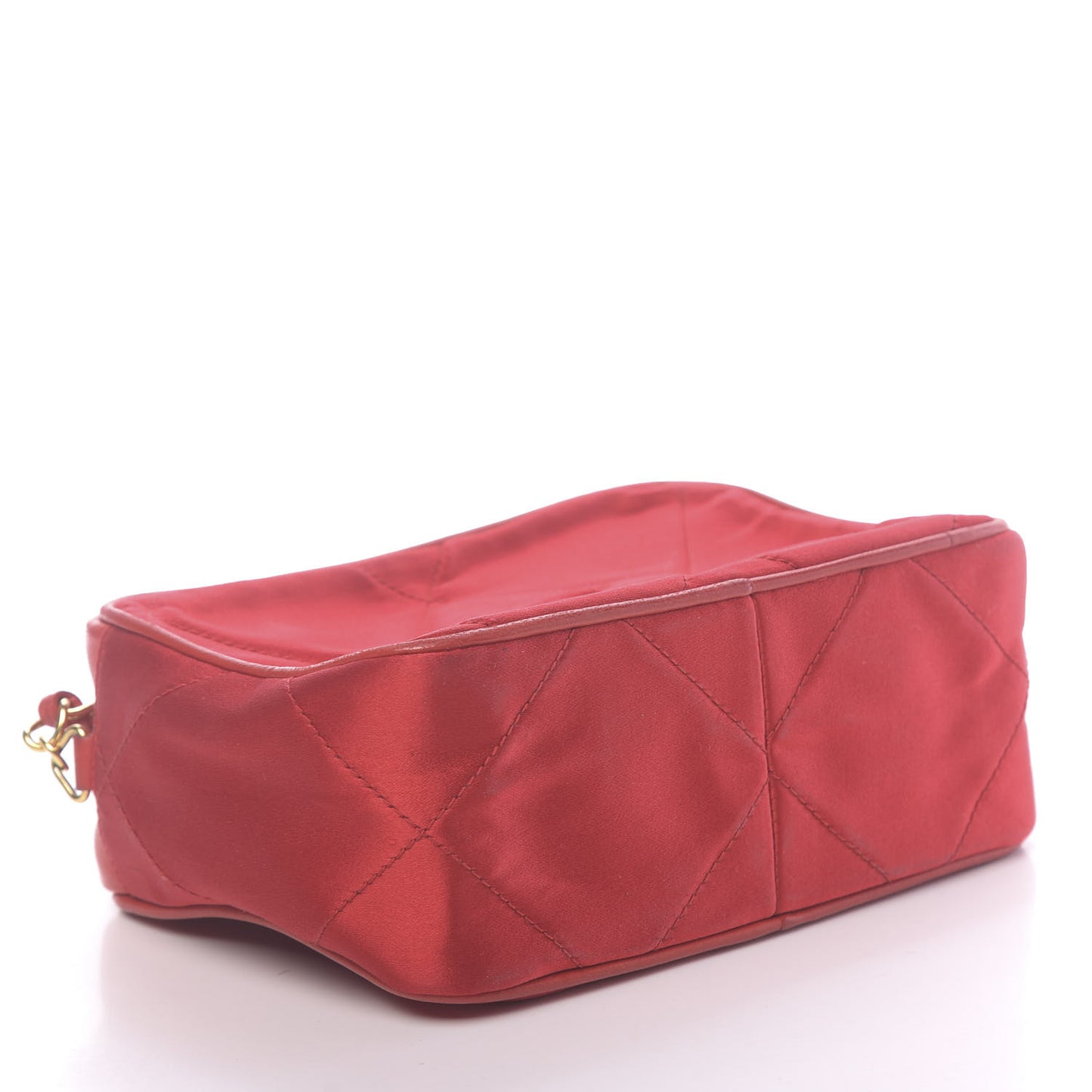 Satin Quilted CC Tassel Camera Case Red