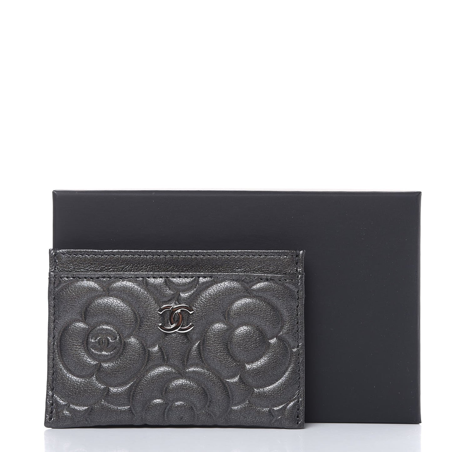 Goatskin Camellia Embossed Card Holder Grey