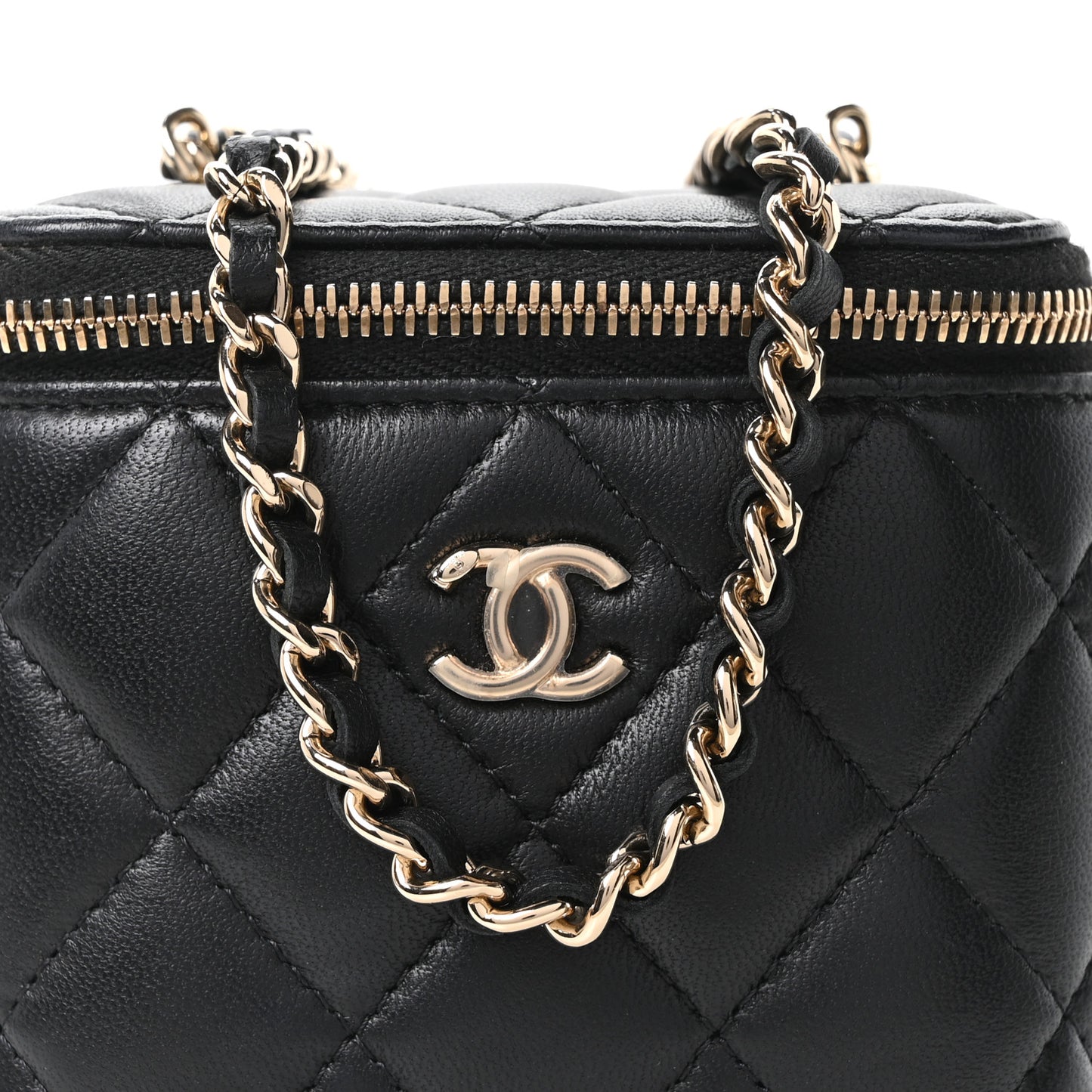 Lambskin Quilted Mini Enamel CC Pearl Crush Vanity Case With Chain  Black
