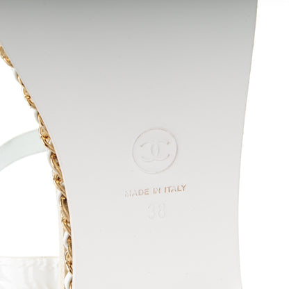 Chanel Cumpled Patent Calfskin. Chain Flat Sandals 38 White 7 of 8