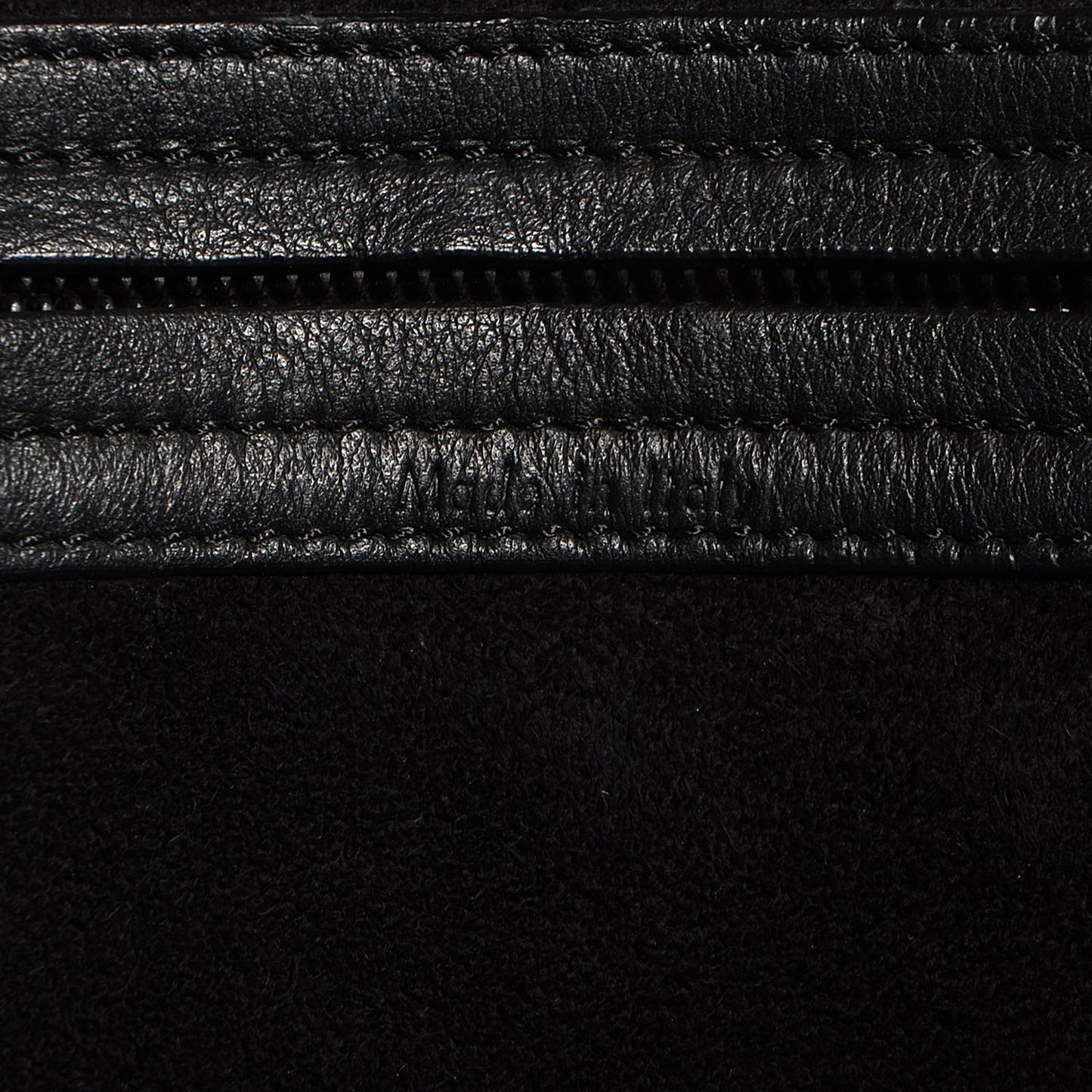 Supple Calfskin Medium Phantom Luggage Black