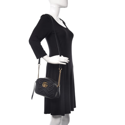 Gucci Calfskin Matelasse Small GG Marmont Chain Shoulder Bag Black 2 of 9