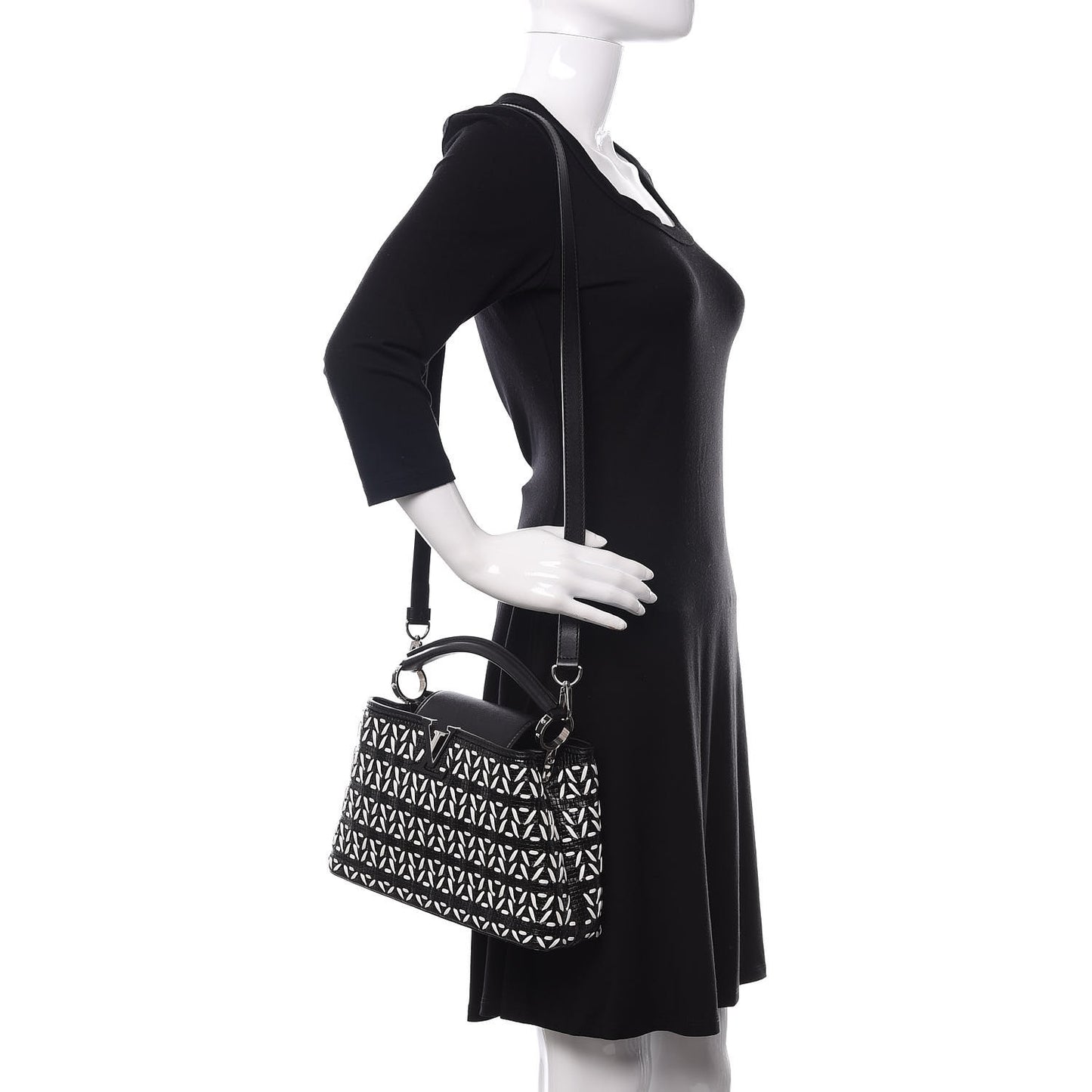 Calfskin Plaited Capucines BB Black