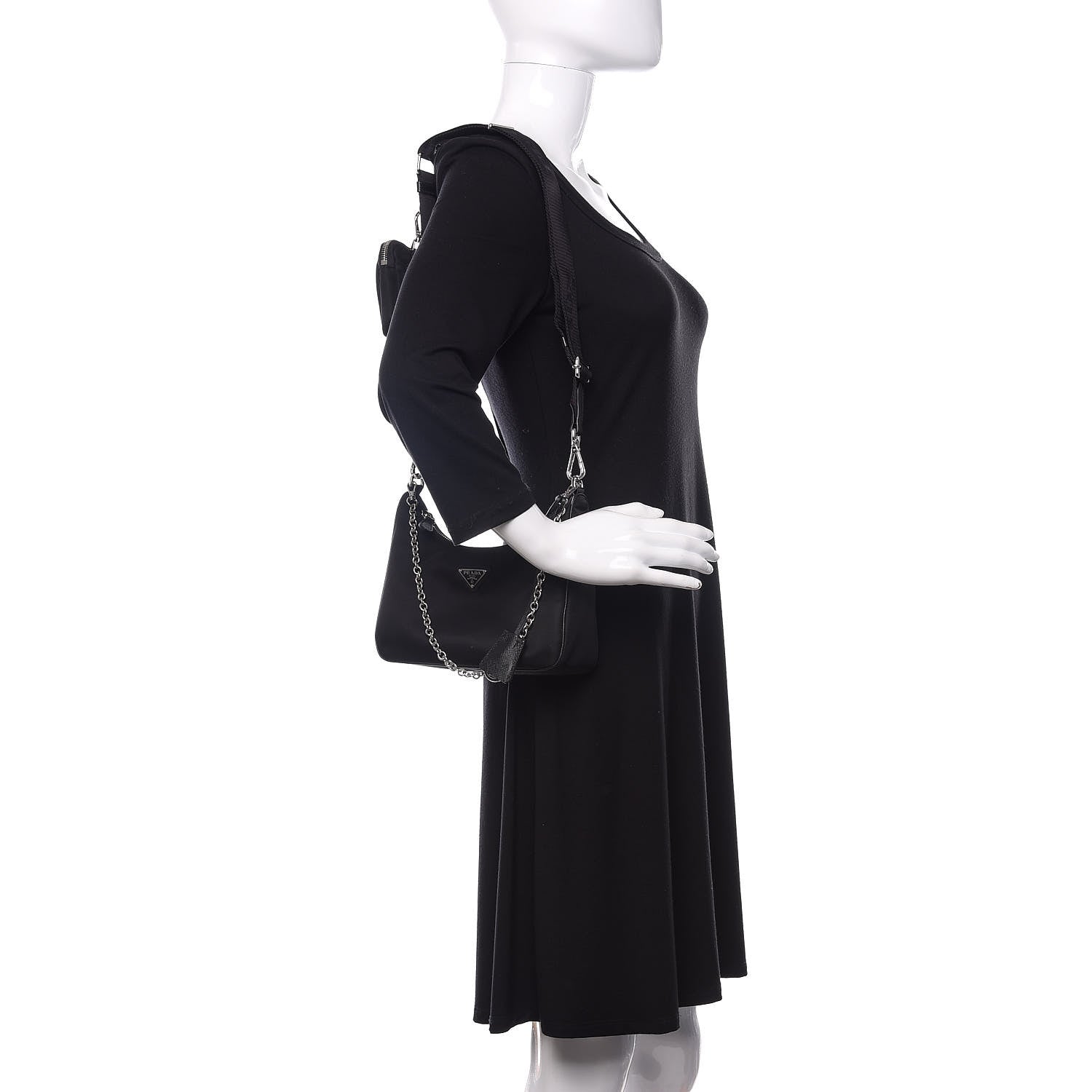 Prada Nylon Re-Edition 2005 Shoulder Bag Black 2 of 11