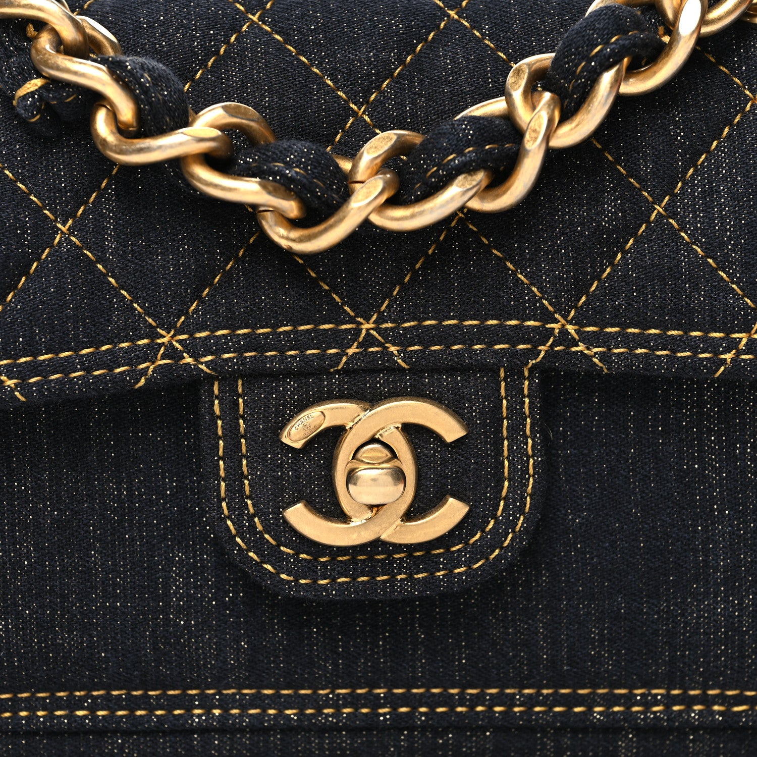 CHANEL デュアルツインミニバッグ Chanel Mini Twin Crossbody - Mayas Buy Brand Bag - Dubai, UAE