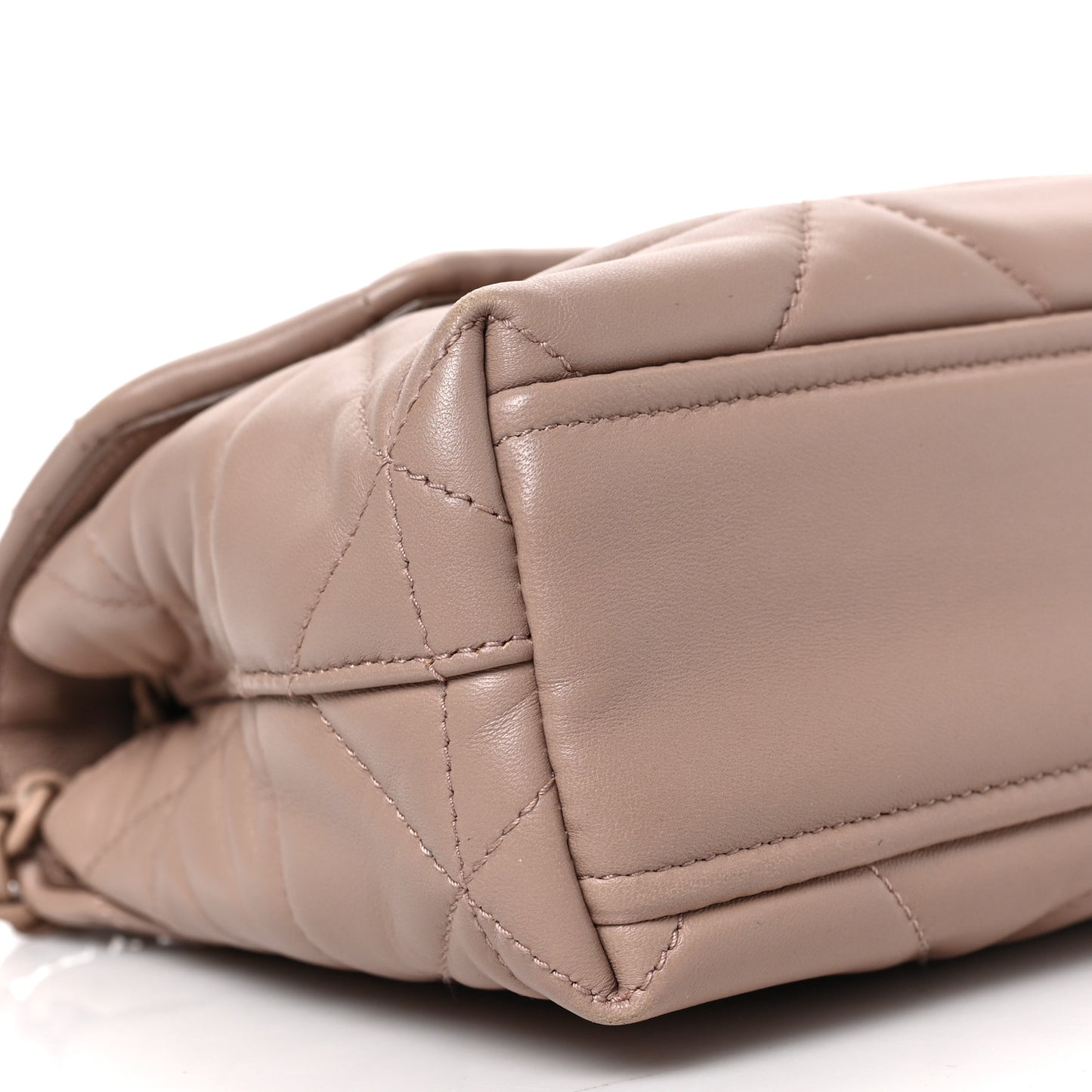Nappa Triangle Stitched Small Spectrum Bag Cipria
