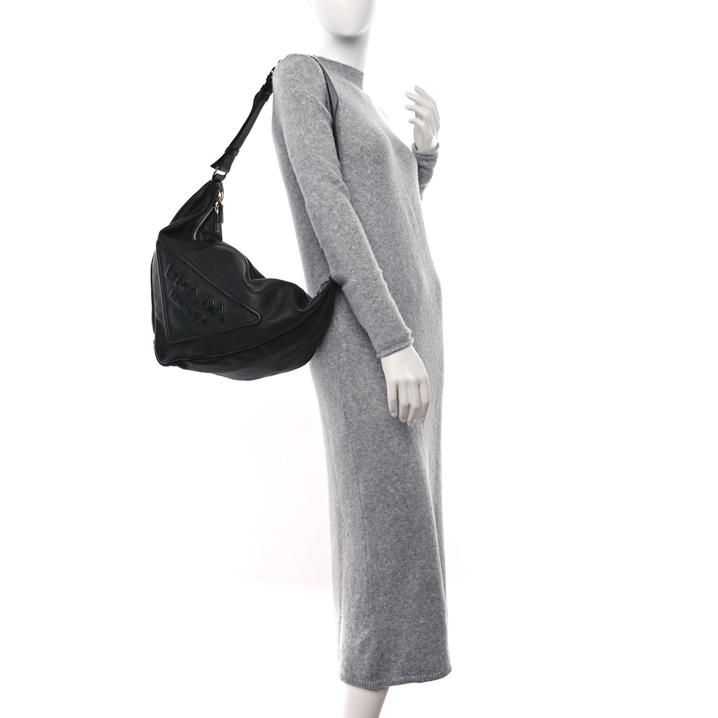 Vitello Daino Triangle Shoulder Bag Black