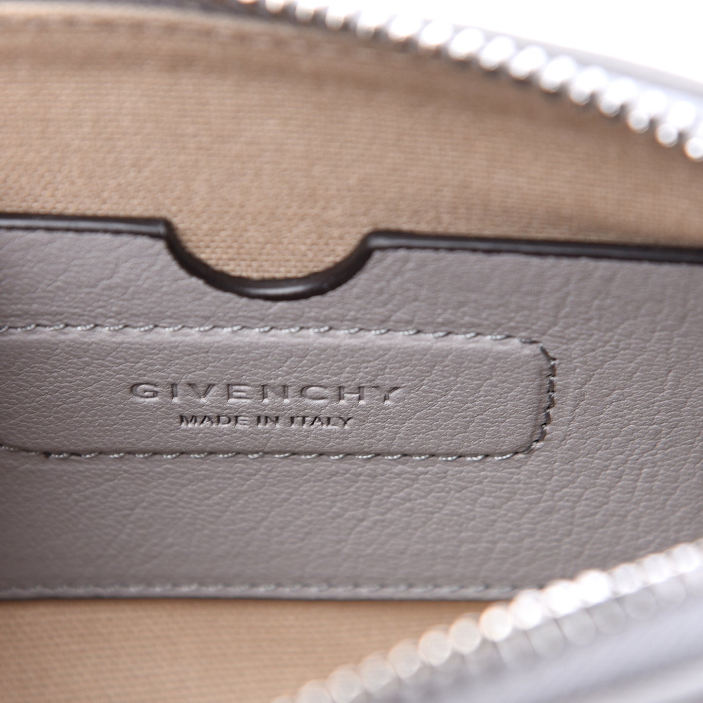 Sugar Goatskin Nano Antigona Pearl Grey