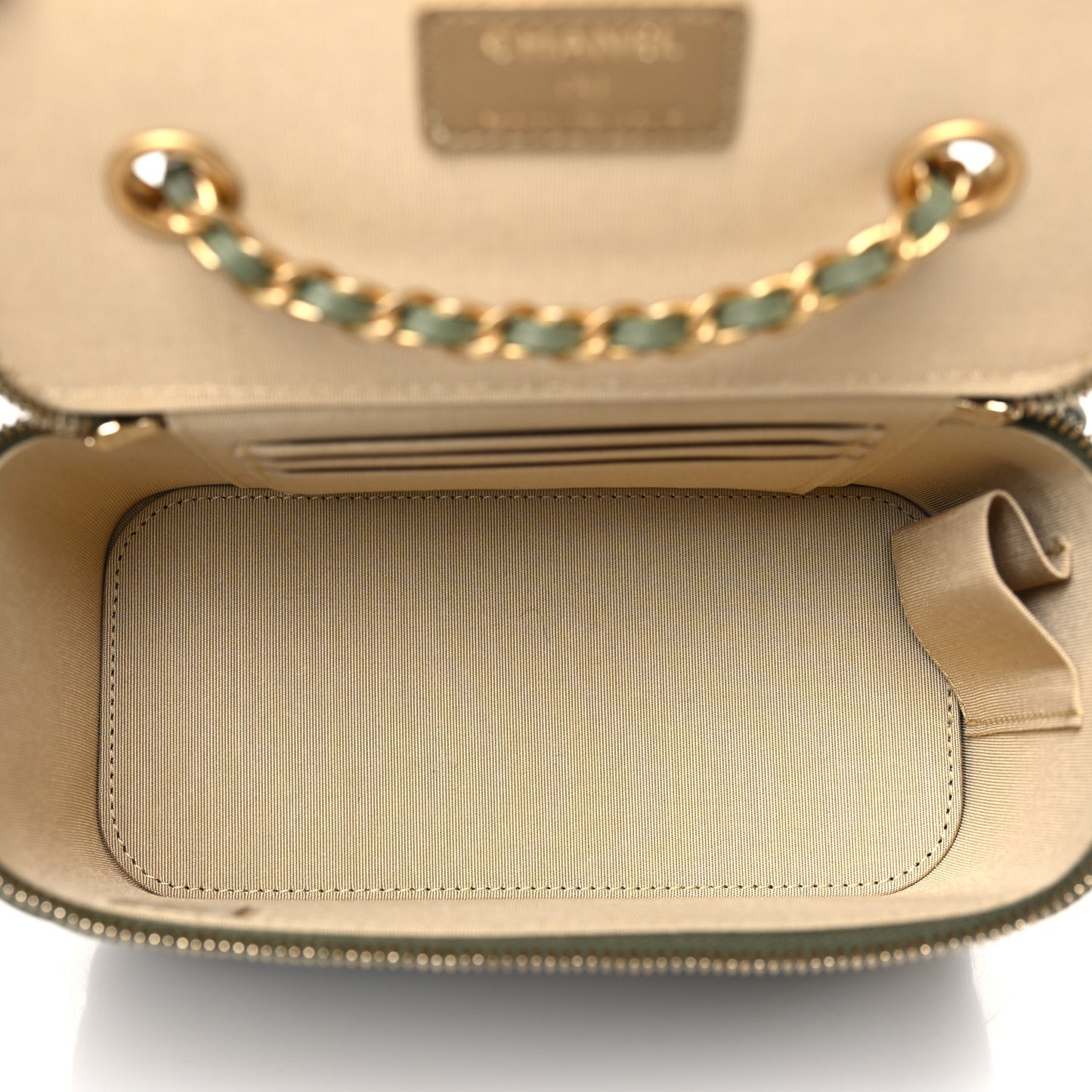 Lambskin Quilted Small Pearl Crush Vanity Case With Chain  Green