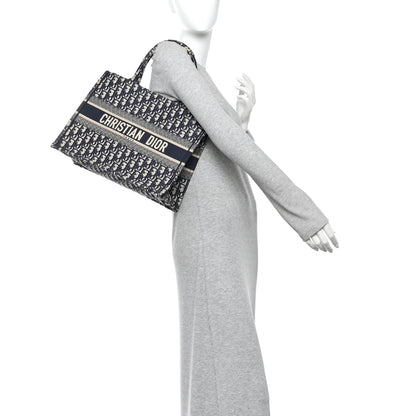 Christian Dior Oblique Medium Book Tote Blue Multicolor 2 of 14