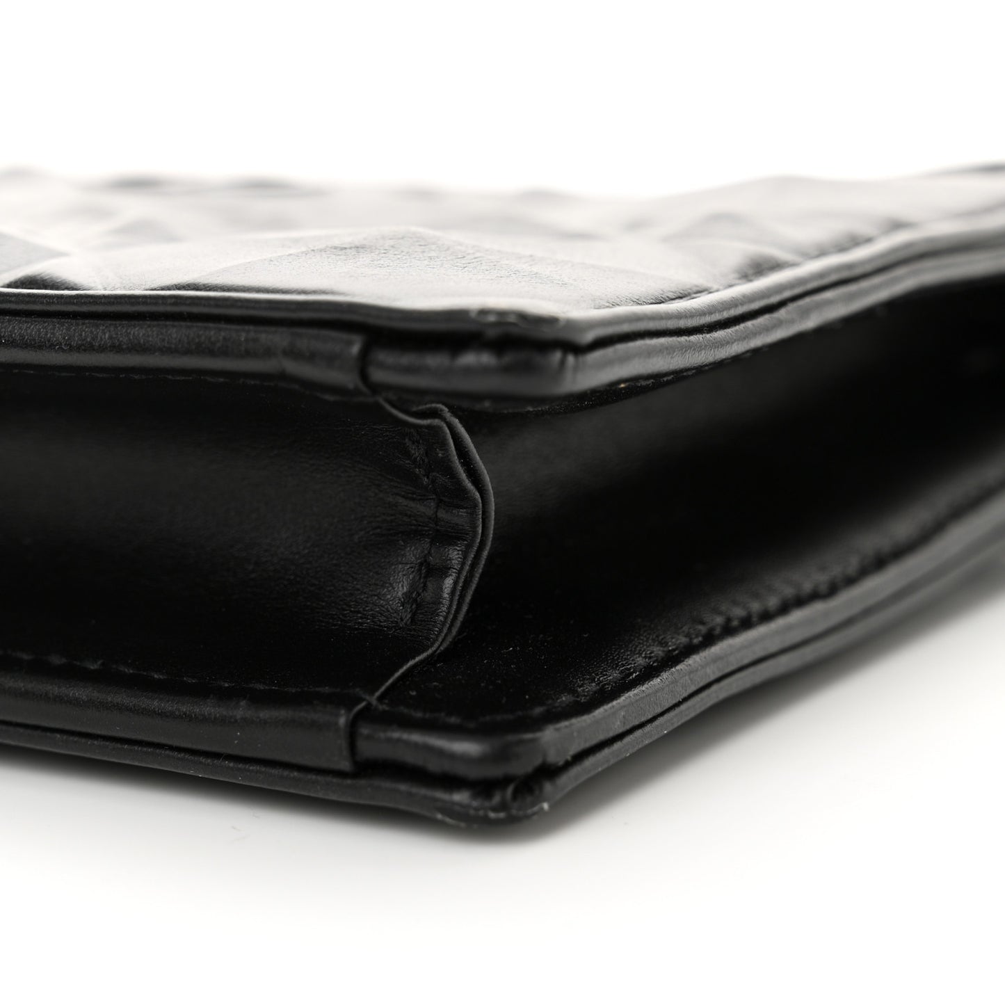Calfskin Macrocannage Diamond Caro Zipped Pouch With Chain Black