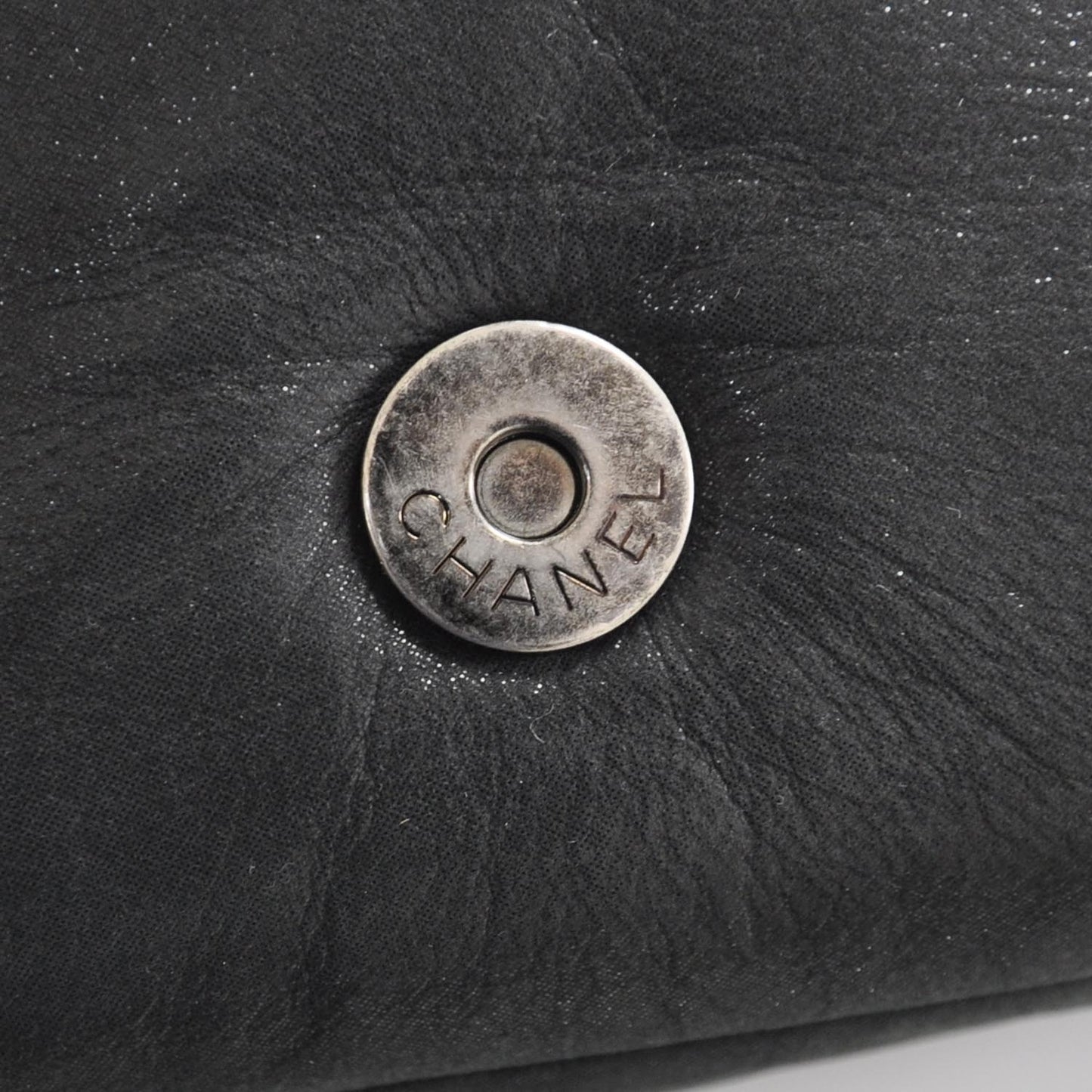 Iridescent Calfskin Glint Messenger Flap Black