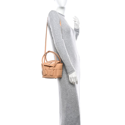Bottega Veneta French Calfskin Maxi Intrecciato Mini Arco Nude 2 of 11