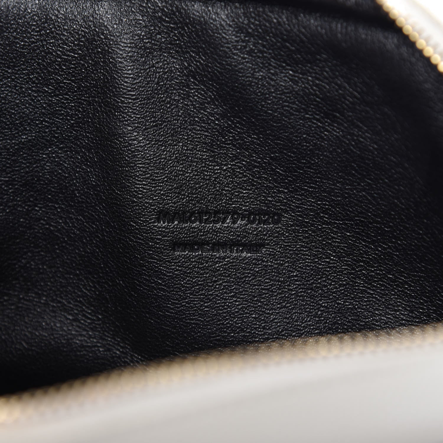 Saint Laurent Grain De Poudre Matelasse Monogram Mini Lou Camera Bag Crema Soft 9 of 11