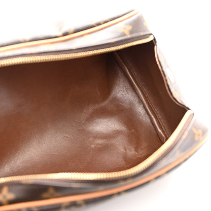 Louis Vuitton Monogram Dopp Kit Toilet Pouch 5 of 8
