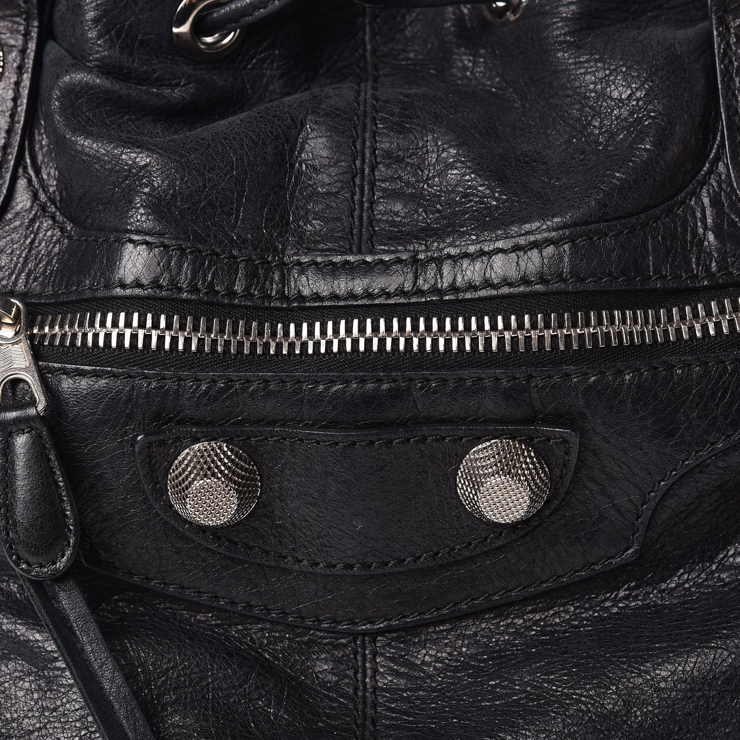 Agneau Giant 21 Silver Hardware Pompon Black