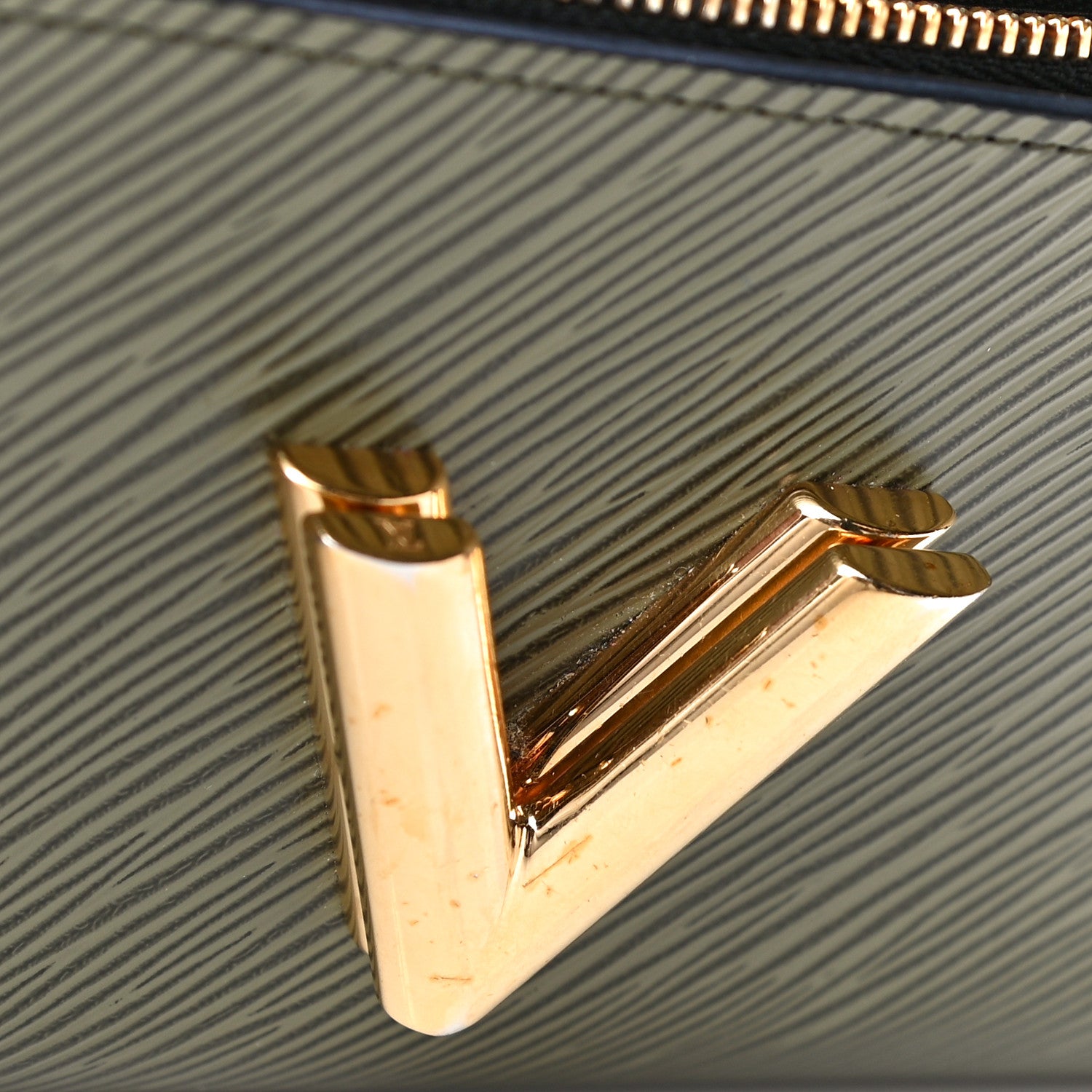 Louis Vuitton Monogram Epi Kabuki Twist Wallet 12 of 13