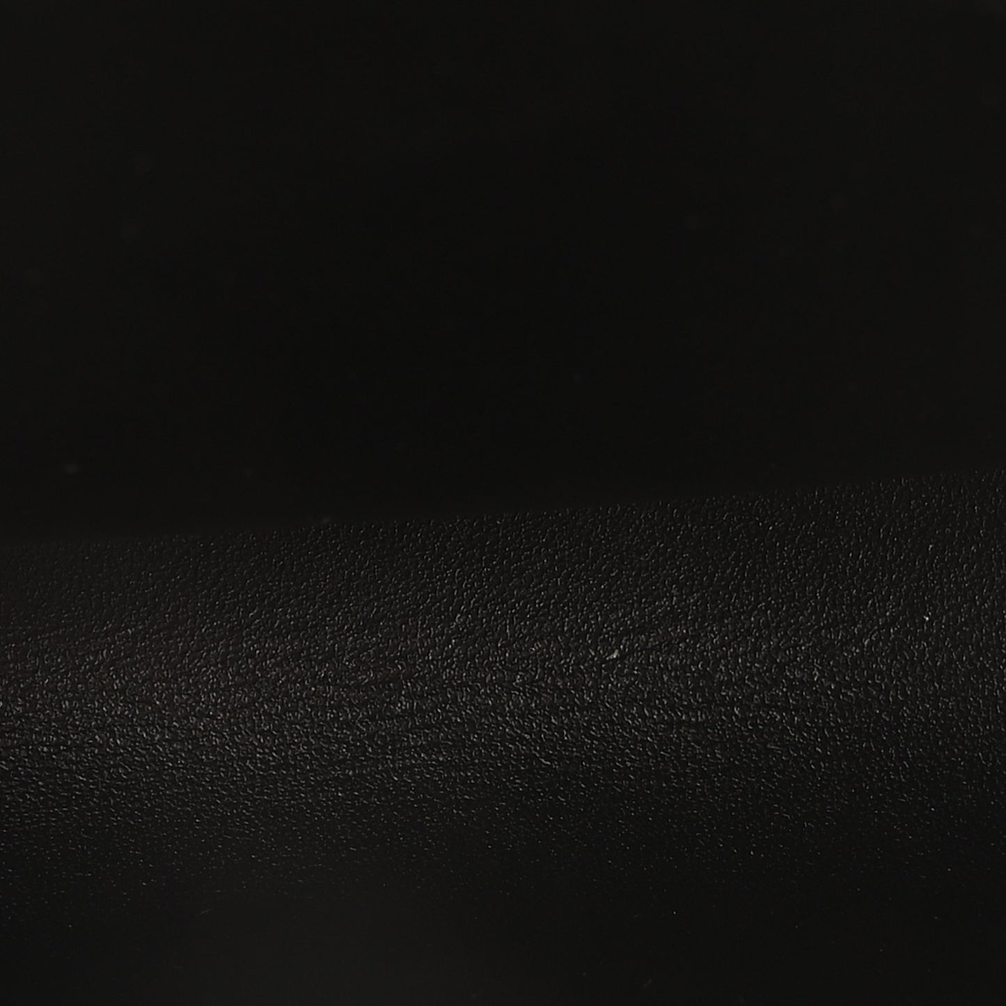 Supple Calfskin Medium Victoire Bag Black