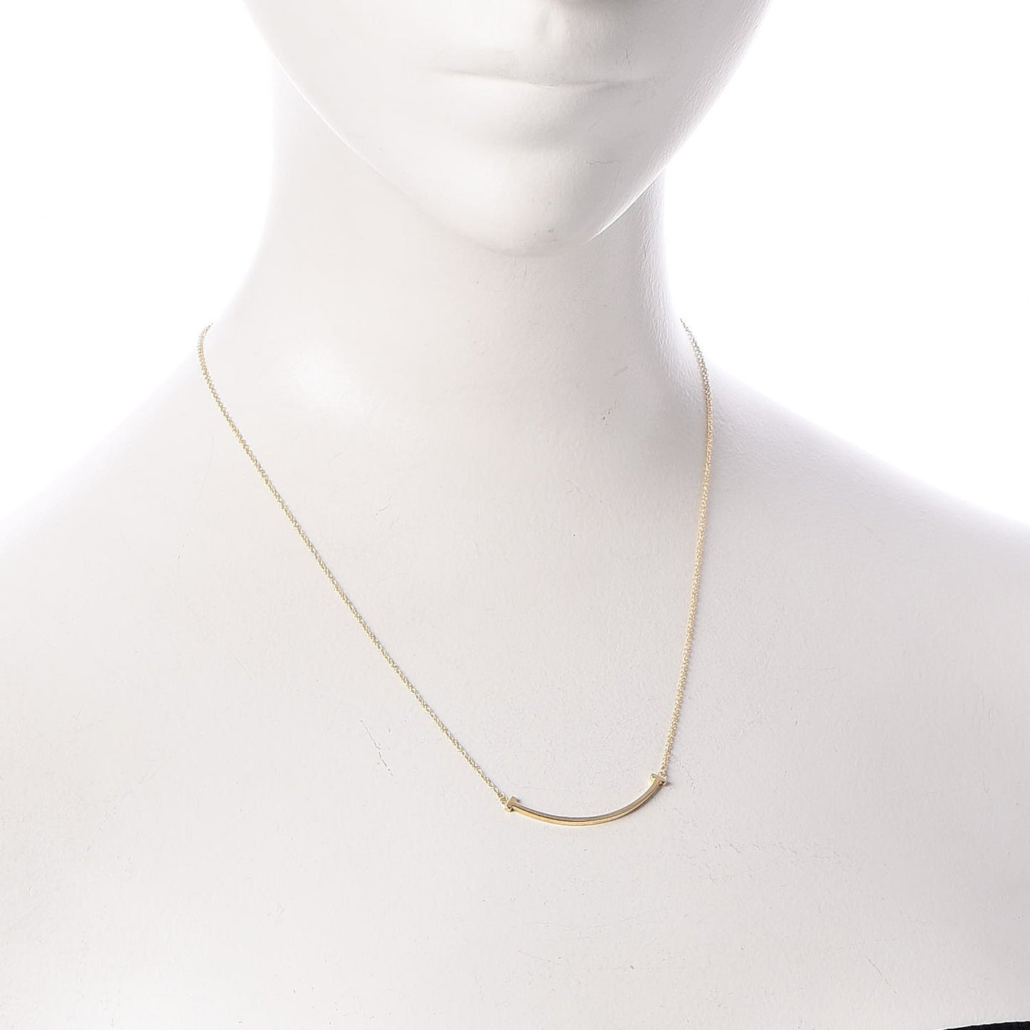 18K Yellow Gold Small T Smile Pendant Necklace